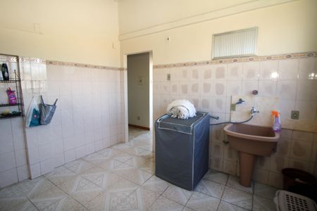 Casa para alugar com 251m², 4 quartos e 1 vagaLavanderia