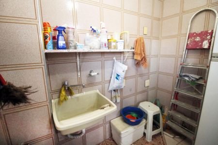 Casa para alugar com 251m², 4 quartos e 1 vagaÁrea de Serviço