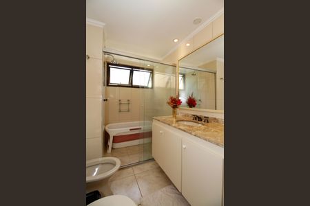 Apartamento à venda com 86m², 3 quartos e 1 vagaBanheiro da Suíte