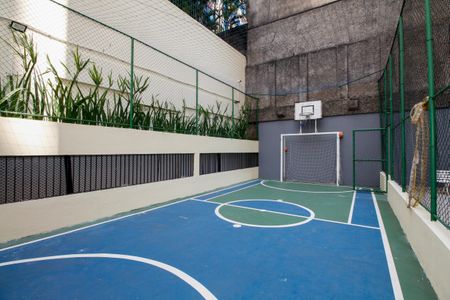 Apartamento à venda com 86m², 3 quartos e 1 vaga Apartamento à venda com 86m², 3 quartos e 1 vagaÁrea Comum - Quadra Poliesportiva