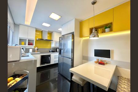 Apartamento para alugar com 155m², 3 quartos e 3 vagasCozinha