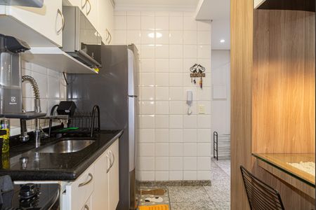 Apartamento à venda com 54m², 2 quartos e 1 vagaCozinha