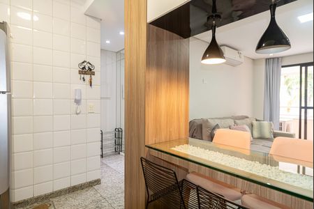 Apartamento à venda com 54m², 2 quartos e 1 vagaCozinha