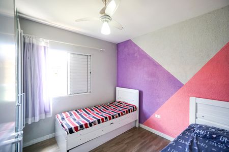 Quarto 01 de casa de condomínio para alugar com 3 quartos, 96m² em Guaiauna, São Paulo