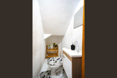 Casa de condomínio para alugar com 96m², 3 quartos e 1 vaga Casa de condomínio para alugar com 96m², 3 quartos e 1 vagaLavabo