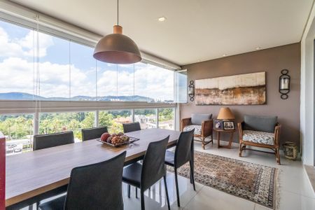 Apartamento à venda com 3 quartos, 180m² em Alphaville Conde I, Barueri