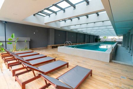 Apartamento para alugar com 74m², 3 quartos e 1 vagaÁrea comum - Piscina