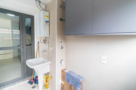 Apartamento para alugar com 74m², 3 quartos e 1 vagaÁrea de Serviço