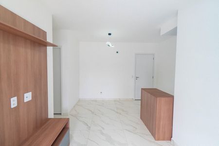 Sala de apartamento para alugar com 3 quartos, 74m² em Vila Santa Catarina, São Paulo