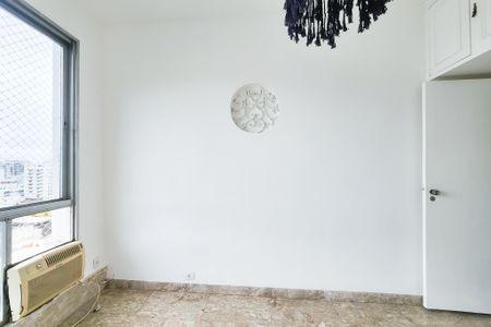 Apartamento para alugar com 140m², 4 quartos e 1 vagaQuarto 3