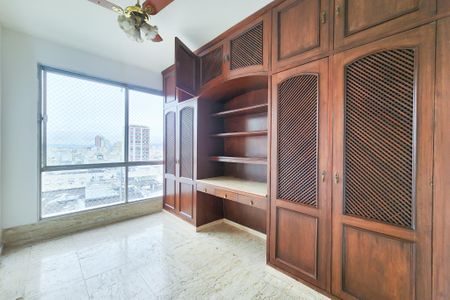 Apartamento para alugar com 140m², 4 quartos e 1 vagaQuarto 1