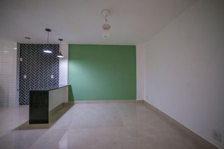 Sala de apartamento para alugar com 2 quartos, 80m² em Tijuca, Rio de Janeiro