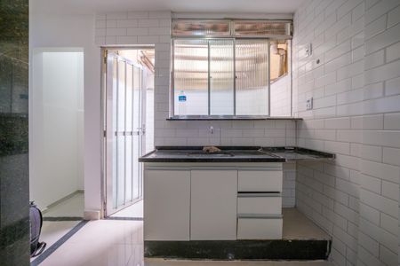 Apartamento para alugar com 80m², 2 quartos e 1 vagaCozinha