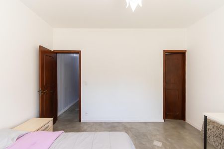 Casa à venda com 126m², 3 quartos e 2 vagasSuíte