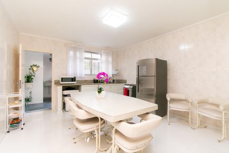 Casa à venda com 126m², 3 quartos e 2 vagasCozinha