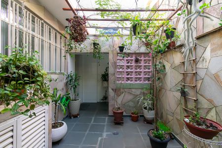 Casa à venda com 126m², 3 quartos e 2 vagasQuintal