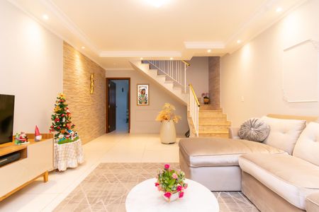 Casa à venda com 126m², 3 quartos e 2 vagasSala