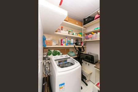 Casa à venda com 126m², 3 quartos e 2 vagasÁrea de Serviço