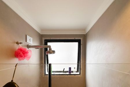 Apartamento à venda com 120m², 4 quartos e 2 vagas Apartamento à venda com 120m², 4 quartos e 2 vagasBanheiro da Suíte 1