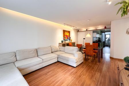 Apartamento à venda com 120m², 4 quartos e 2 vagas Apartamento à venda com 120m², 4 quartos e 2 vagasSala