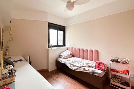 Apartamento à venda com 120m², 4 quartos e 2 vagas Apartamento à venda com 120m², 4 quartos e 2 vagasSuíte 3