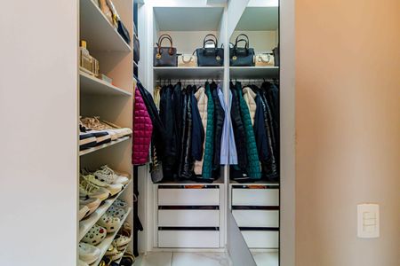 Apartamento para alugar com 68m², 2 quartos e 1 vaga