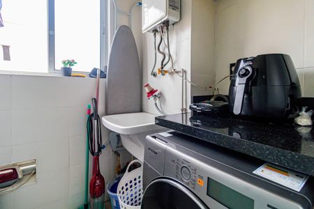 Apartamento para alugar com 68m², 2 quartos e 1 vaga