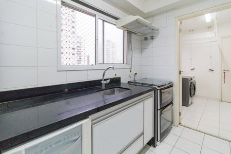 Apartamento à venda com 210m², 3 quartos e 3 vagasCozinha