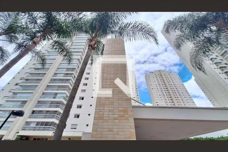 Apartamento à venda com 210m², 3 quartos e 3 vagasFachada do Prédio