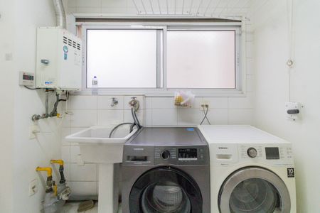 Apartamento à venda com 210m², 3 quartos e 3 vagasÁrea de Serviço