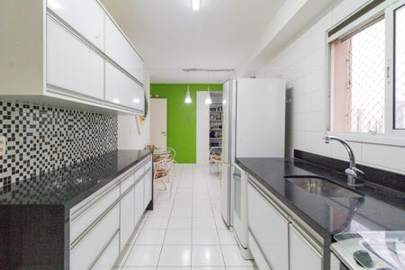 Apartamento à venda com 210m², 3 quartos e 3 vagasCozinha
