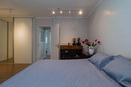 Apartamento à venda com 210m², 3 quartos e 3 vagasSuíte 1