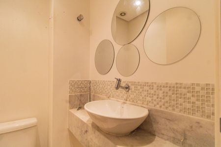 Apartamento à venda com 210m², 3 quartos e 3 vagasLavabo