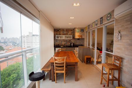 Apartamento à venda com 90m², 3 quartos e 2 vagasVARANDA DA SALA