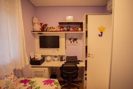 Apartamento à venda com 90m², 3 quartos e 2 vagasQUARTO 3