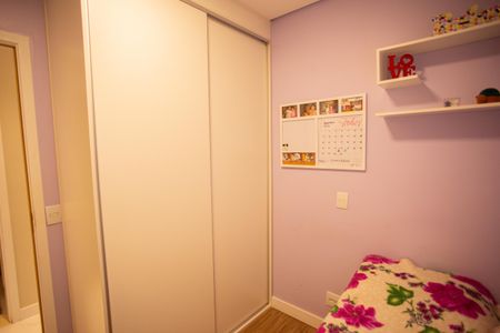 Apartamento à venda com 90m², 3 quartos e 2 vagasQUARTO 3