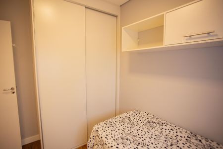 Apartamento à venda com 90m², 3 quartos e 2 vagasQUARTO 2