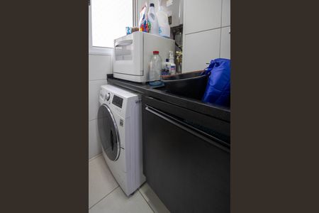 Apartamento para alugar com 64m², 3 quartos e 1 vaga