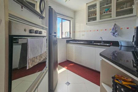 Apartamento para alugar com 224m², 4 quartos e 3 vagas Apartamento para alugar com 224m², 4 quartos e 3 vagascozinha