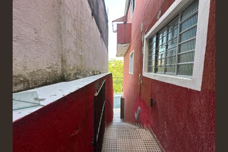 Casa para alugar com 50m², 2 quartos e 1 vagaQuintal