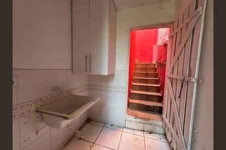 Casa para alugar com 50m², 2 quartos e 1 vagaÁrea de Serviço