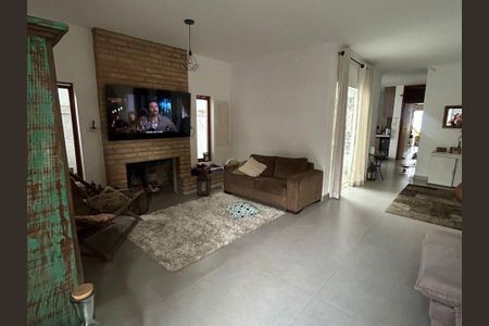 Casa à venda com 3 quartos, 250m² em Brooklin, São Paulo