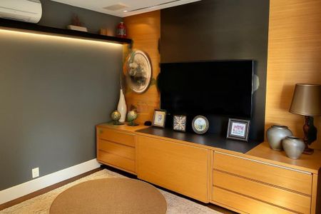 Apartamento à venda com 3 quartos, 160m² em Vila Suzana, São Paulo