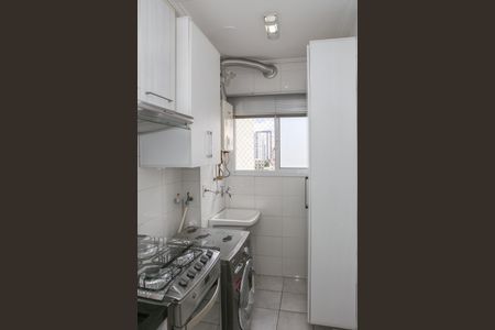 Apartamento para alugar com 47m², 2 quartos e 1 vaga Apartamento para alugar com 47m², 2 quartos e 1 vagaCozinha e Área de Serviço