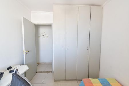 Apartamento à venda com 86m², 3 quartos e 2 vagasQuarto 2