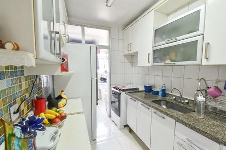 Apartamento à venda com 86m², 3 quartos e 2 vagasCozinha