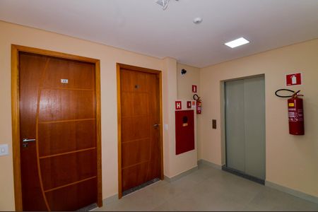 Apartamento para alugar com 55m², 2 quartos e 1 vagaHall de entrada
