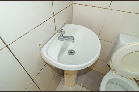 Detalhe - Banheiro de kitnet/studio para alugar com 1 quarto, 27m² em Vila Prudente, São Paulo