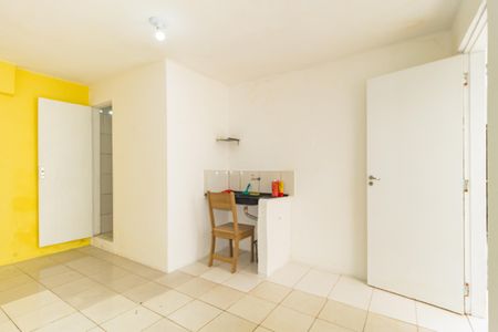 Cozinha de kitnet/studio para alugar com 1 quarto, 27m² em Vila Prudente, São Paulo