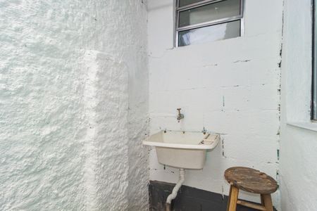 Casa para alugar com 35m², 1 quarto e sem vagaÁrea de Serviço